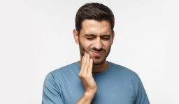 Why Are Prompt Treatments for Dental Emergencies Essential?